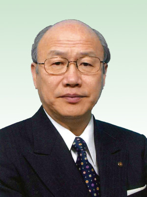 山岸久一理事長